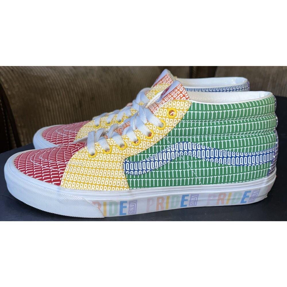 VANS Mens 11 Classic Sk8-Mid PRIDE LGBTQ+ Rainbow‎ Skate Colorblock Sneaker NEW
